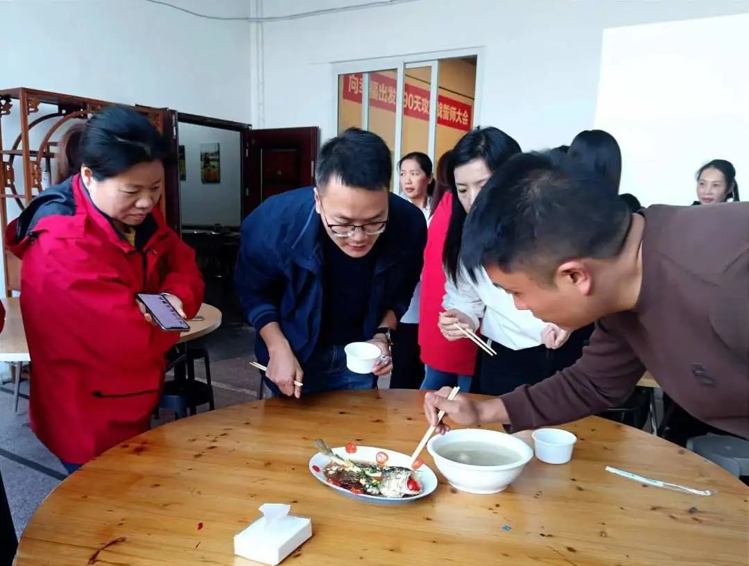 热烈庆祝！福鱼荟入驻乌状元，第一波大黄鱼售空